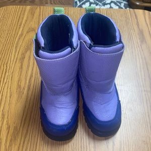Girls snow boots